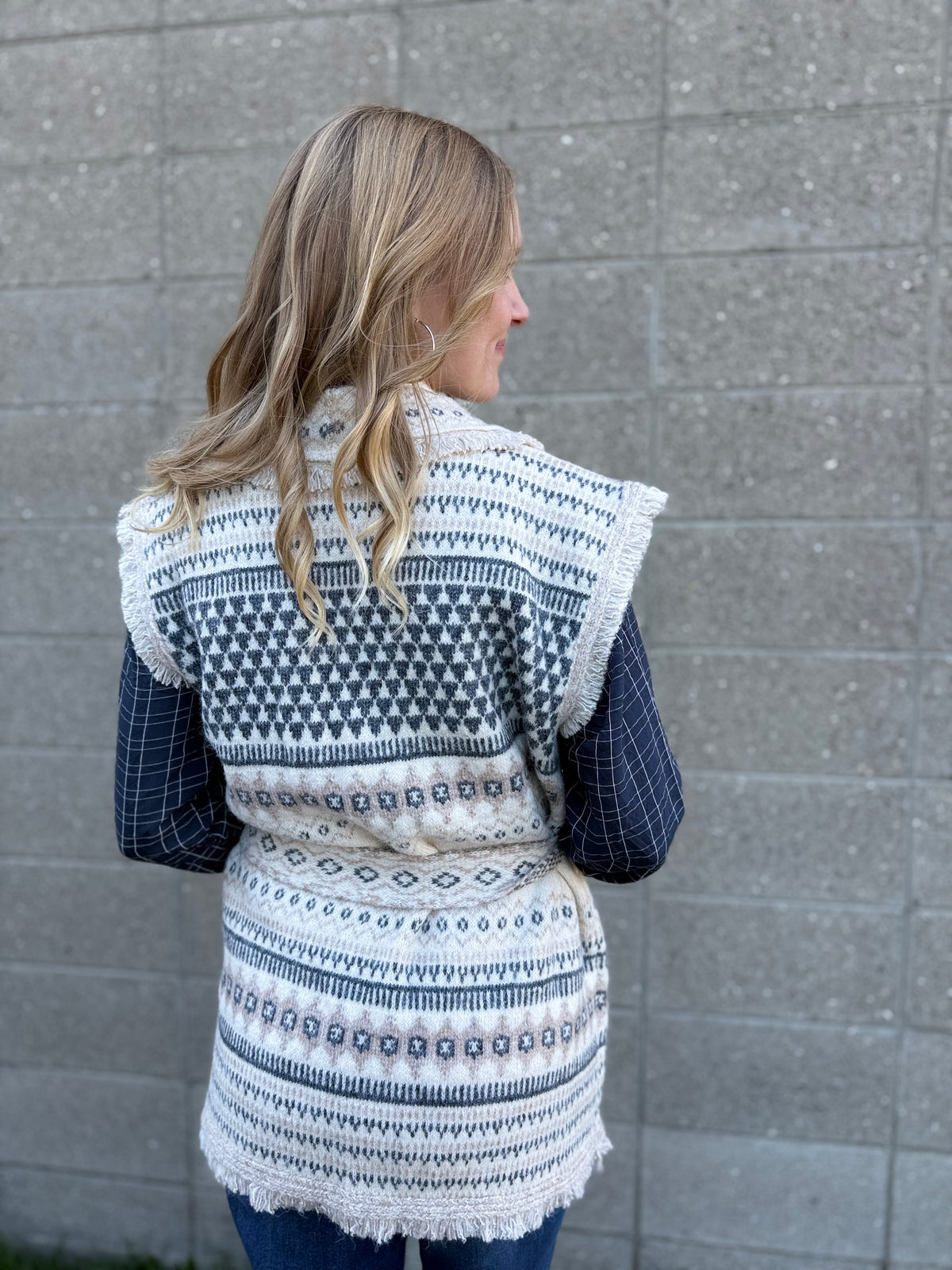 Cream Sleeveless Sweater