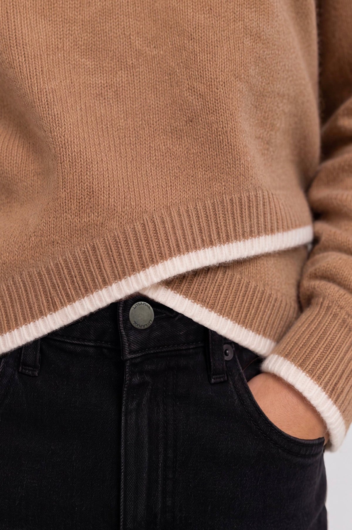 Crewneck Sweater Camel/Cream