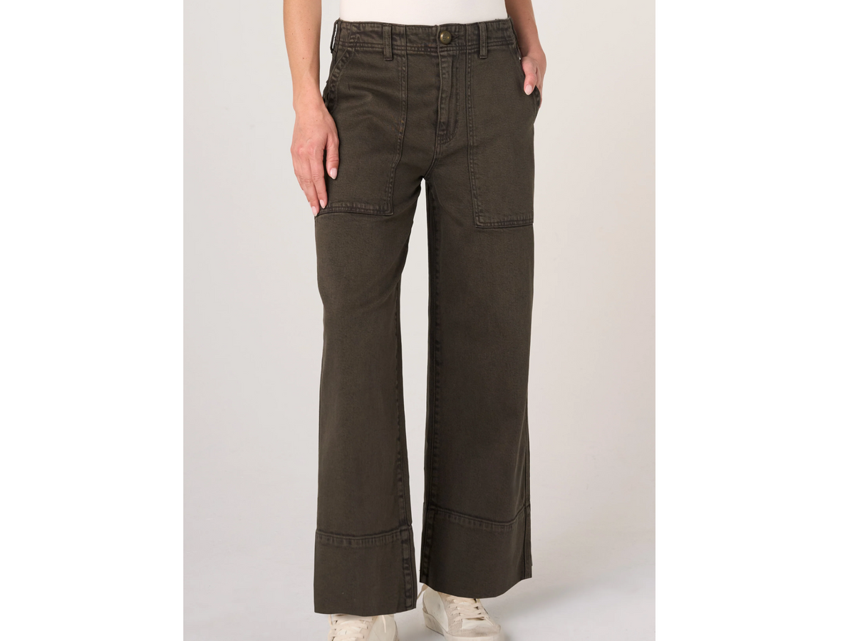 Utility Relaxed Straight Leg Jean