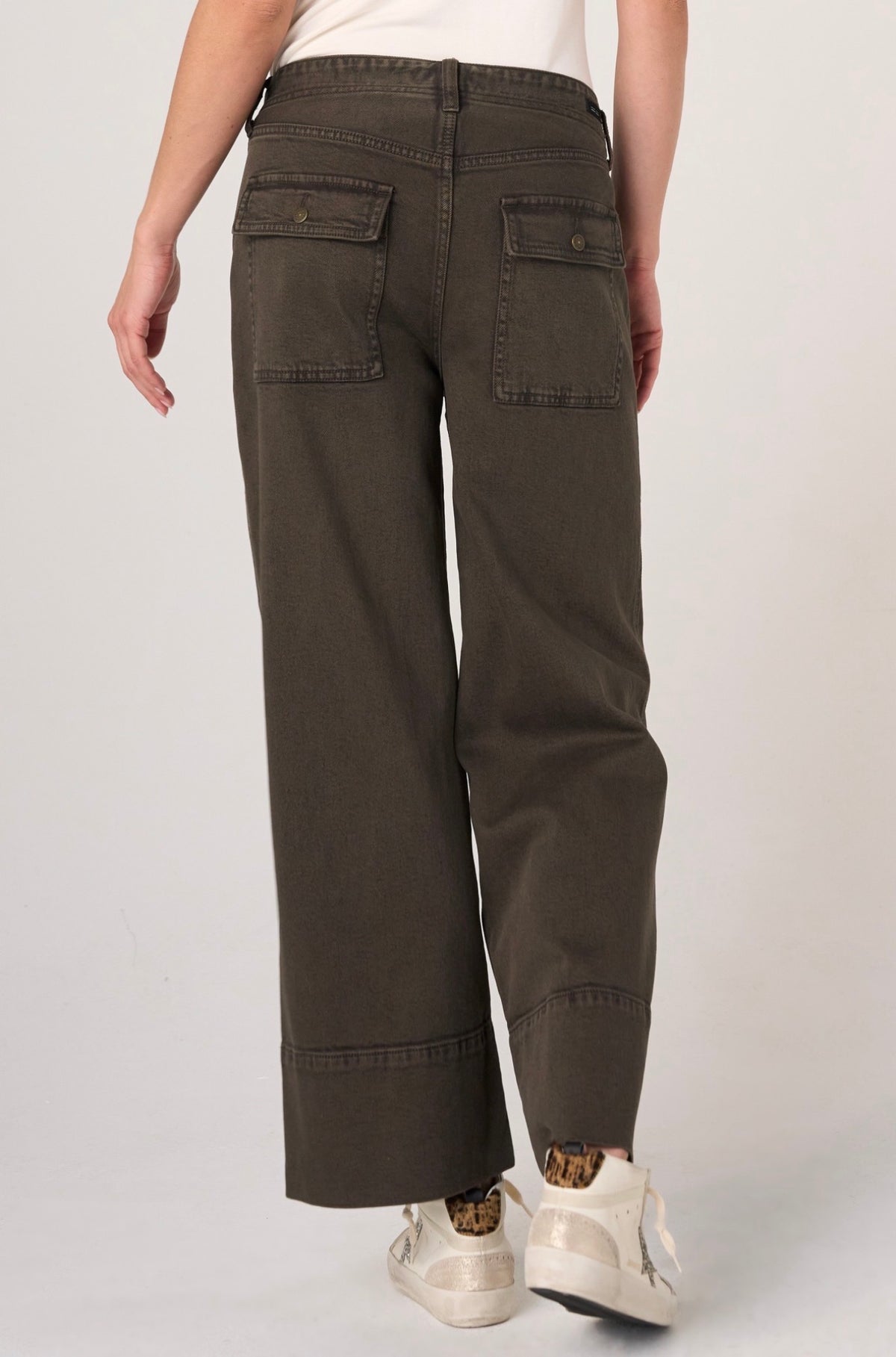 Utility Relaxed Straight Leg Jean