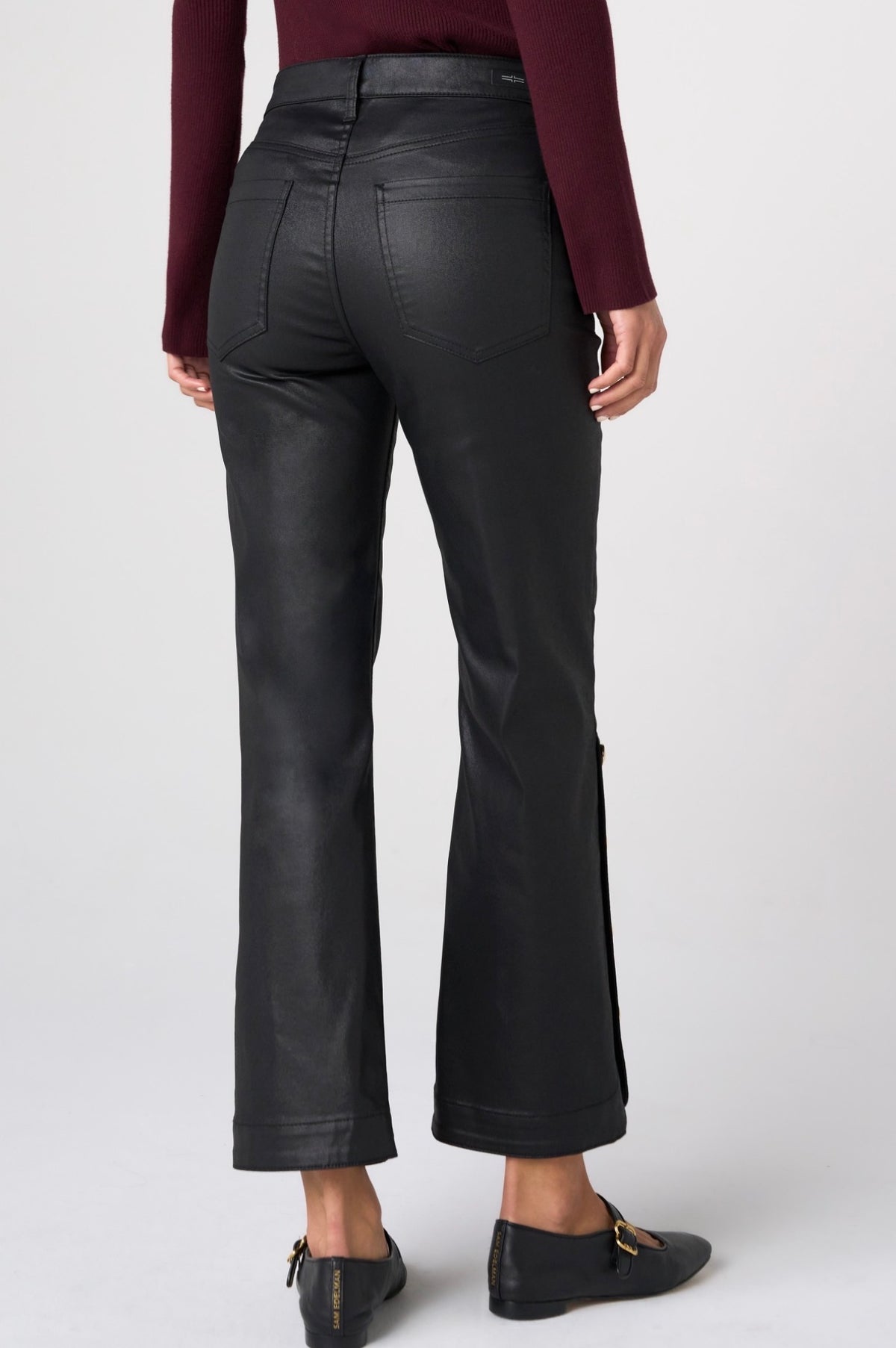 Hannah Crop Flare W/ Button Detail