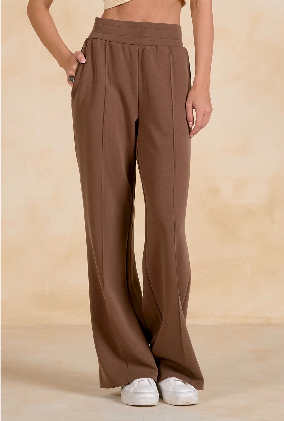 Soft High Rise Trousers W/Pockets