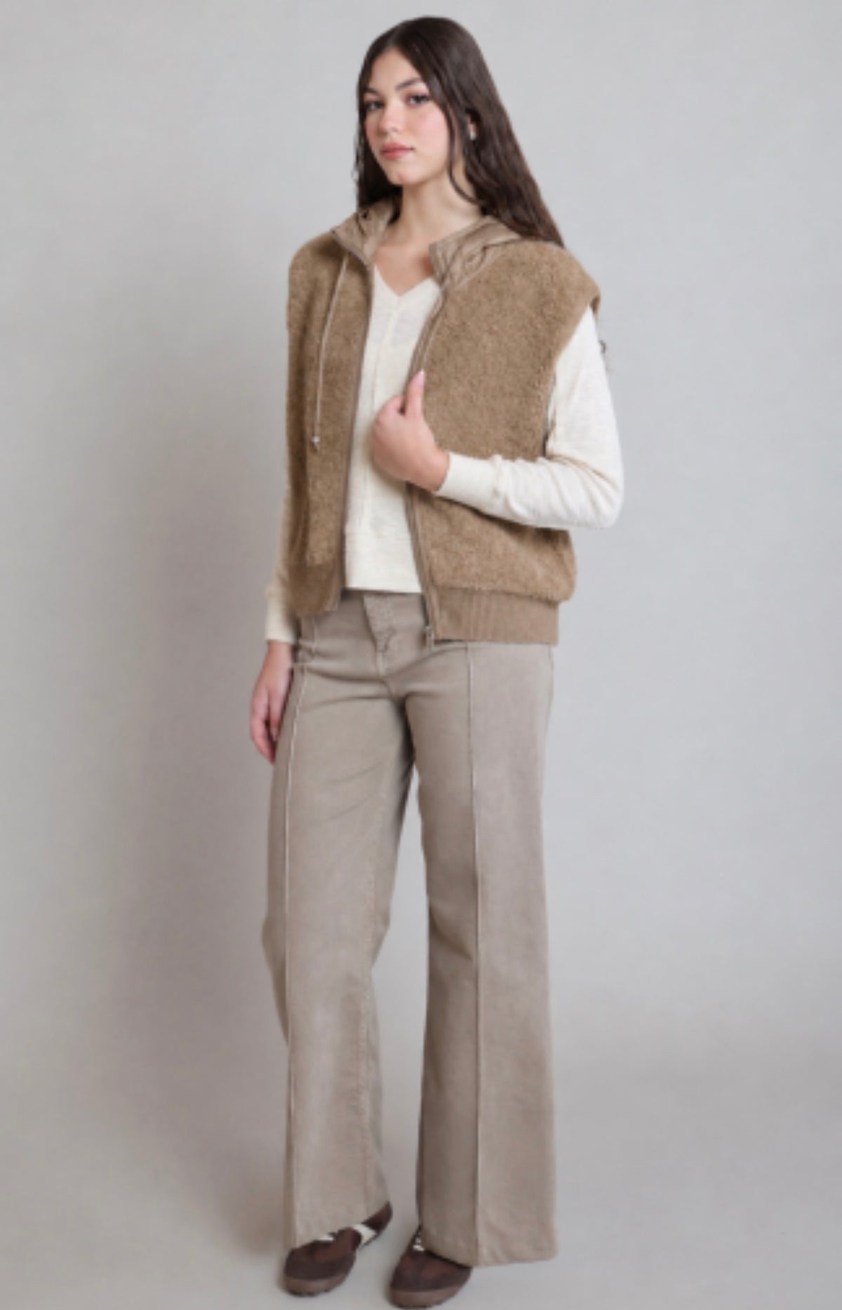 Hooded Boucle Vest Beige