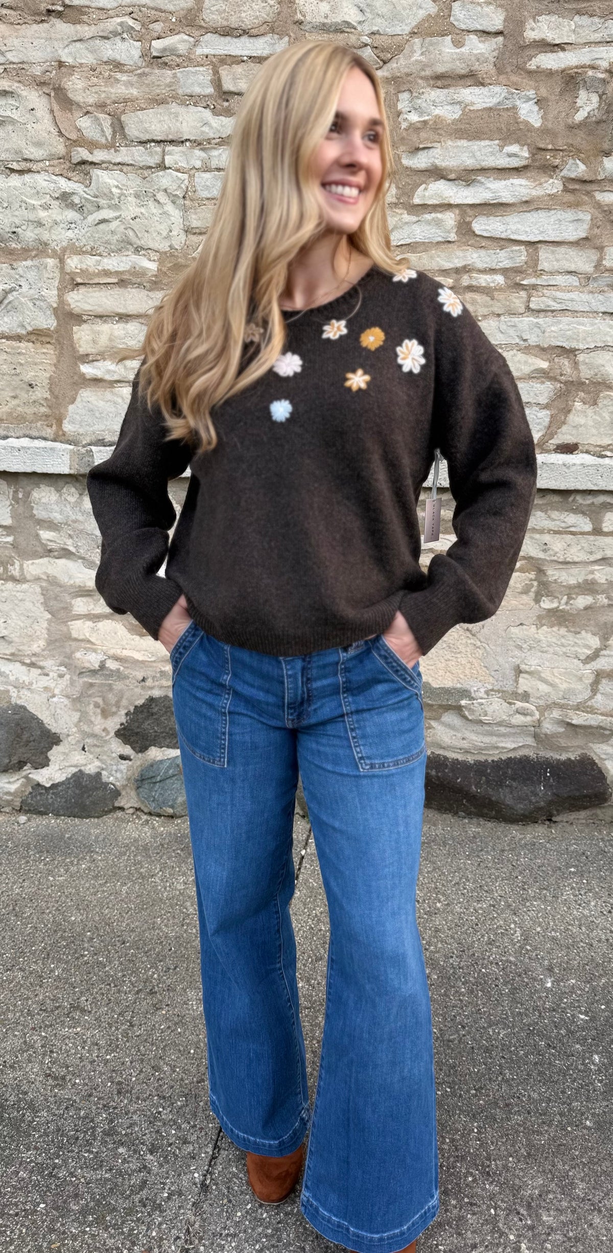 Embroidered Flower Sweater Expresso