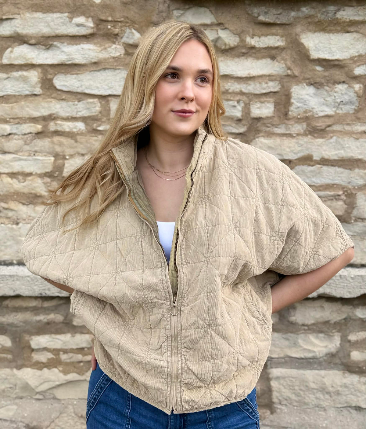 Cord Half Zipped Quilted Vest Tan