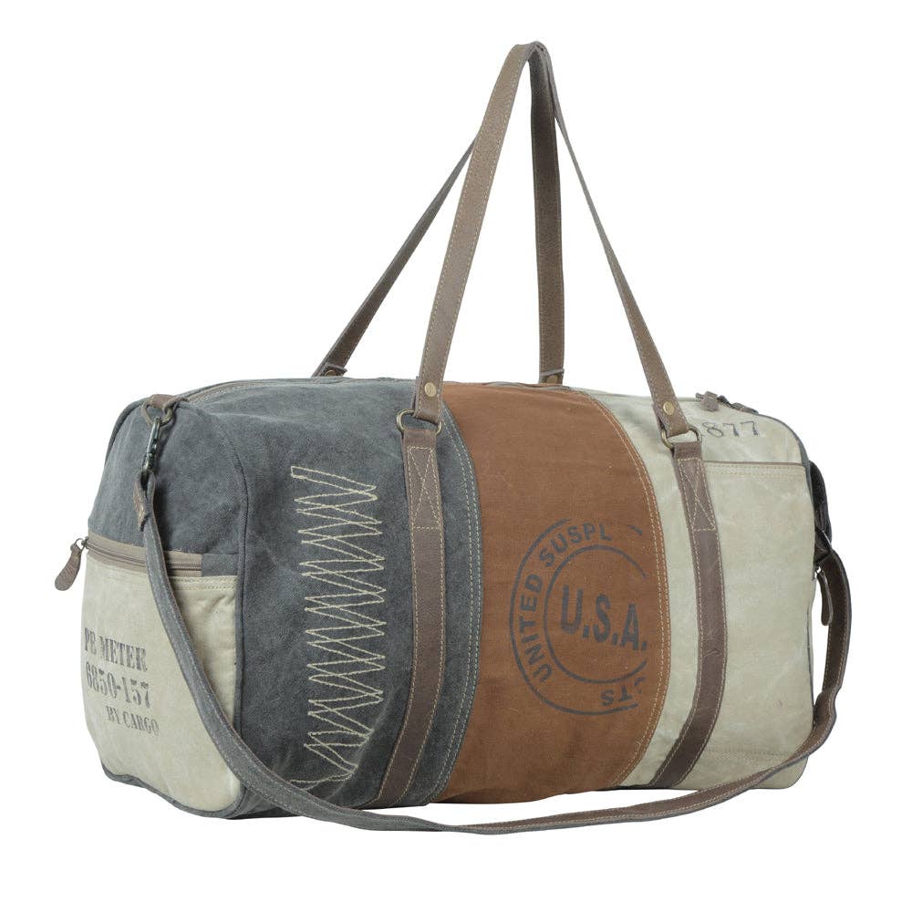 Neutral Aesthetic Traveler Bag